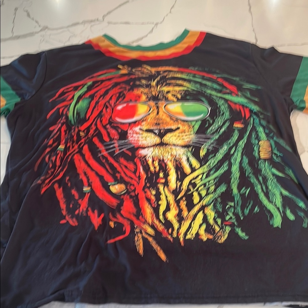 African Colorful Lion Graphic Shirt